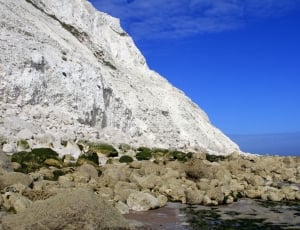 white beach stone cliff thumbnail