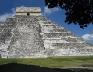 El-Castillo, Chichen-Itza, Mayan, history, old ruin thumbnail