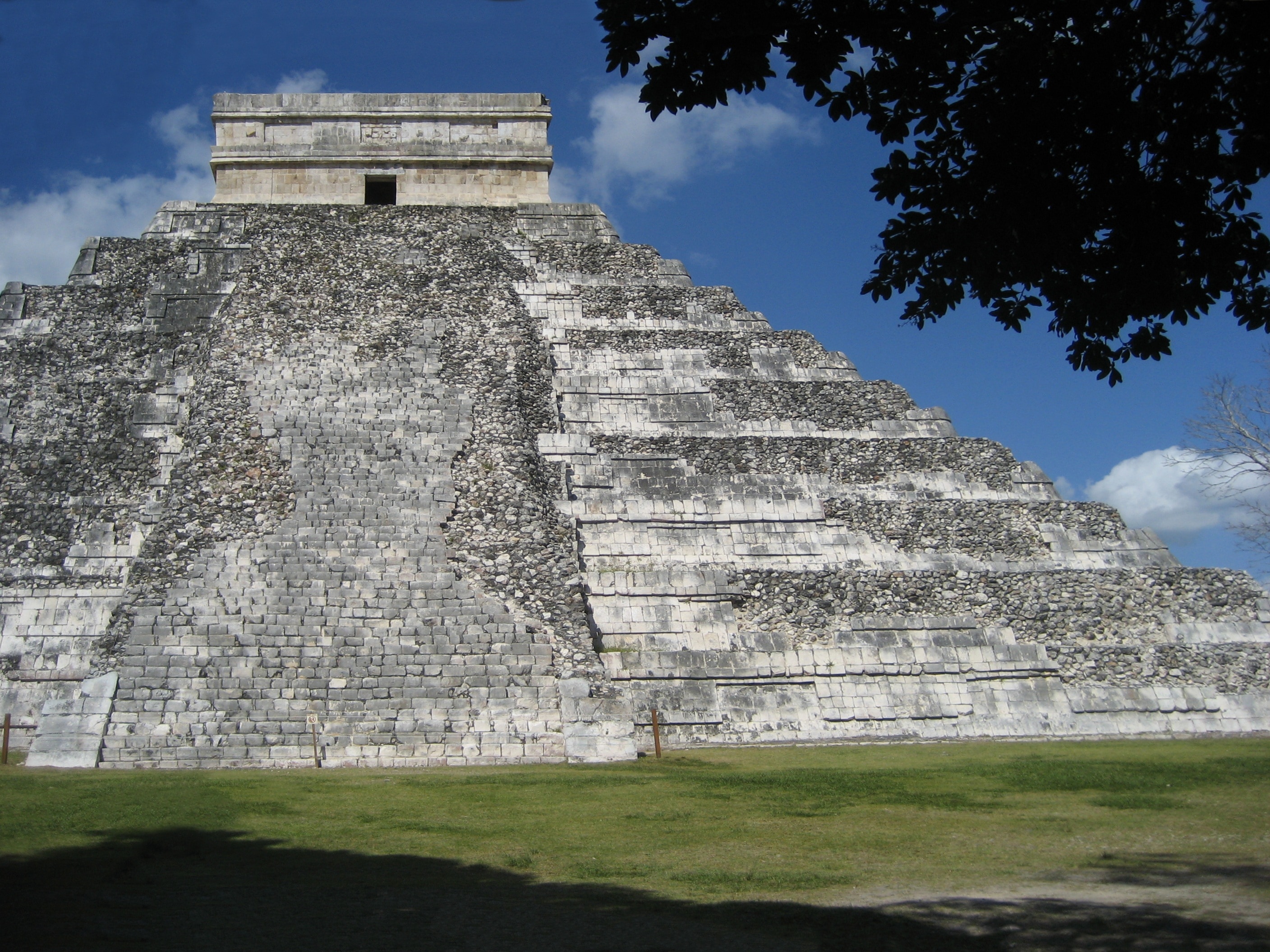 El-Castillo, Chichen-Itza, Mayan, history, old ruin