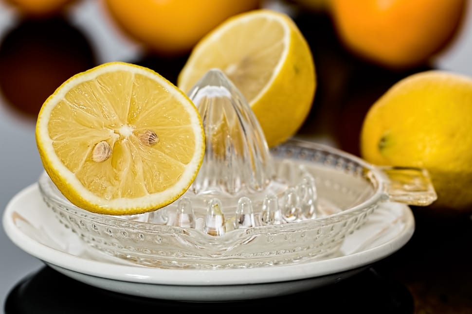 clear glass lemon squeezer preview