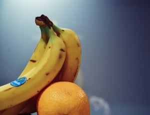 orange fruit and 3 banana fruits thumbnail