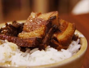 pork adobo with rice meal thumbnail