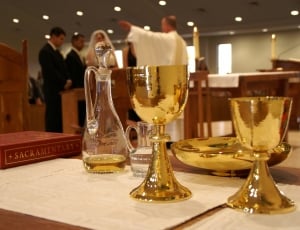 Sacrament, Cups, Table, Gold, Church, wineglass, alcohol thumbnail