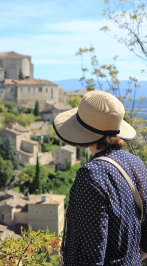 France, Provence, Tourist, Woman, Gordes, rear view, hat thumbnail