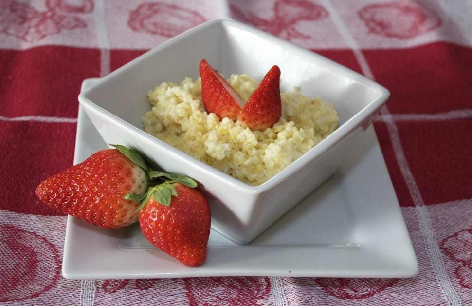 strawberry on grind food preview