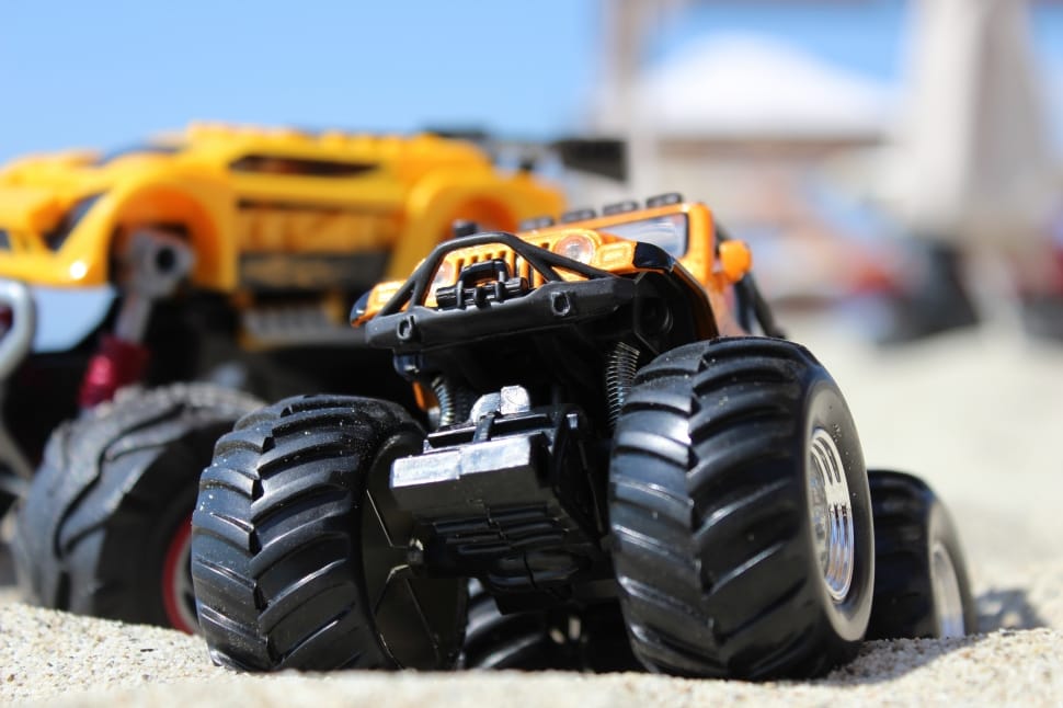 yellow r/c monster truck preview