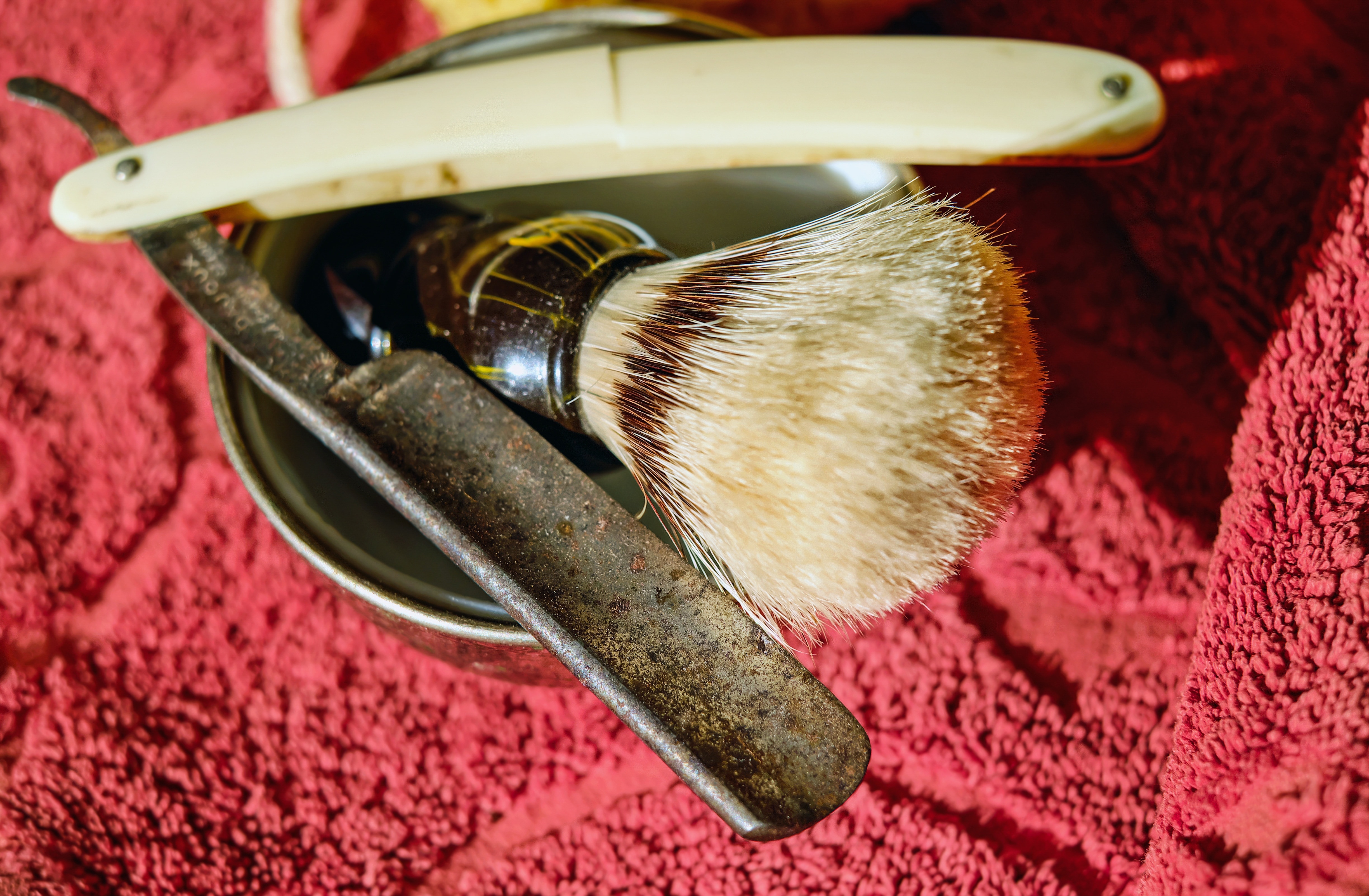 straight razor aftershave brush