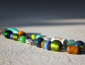 green and blue necklace thumbnail