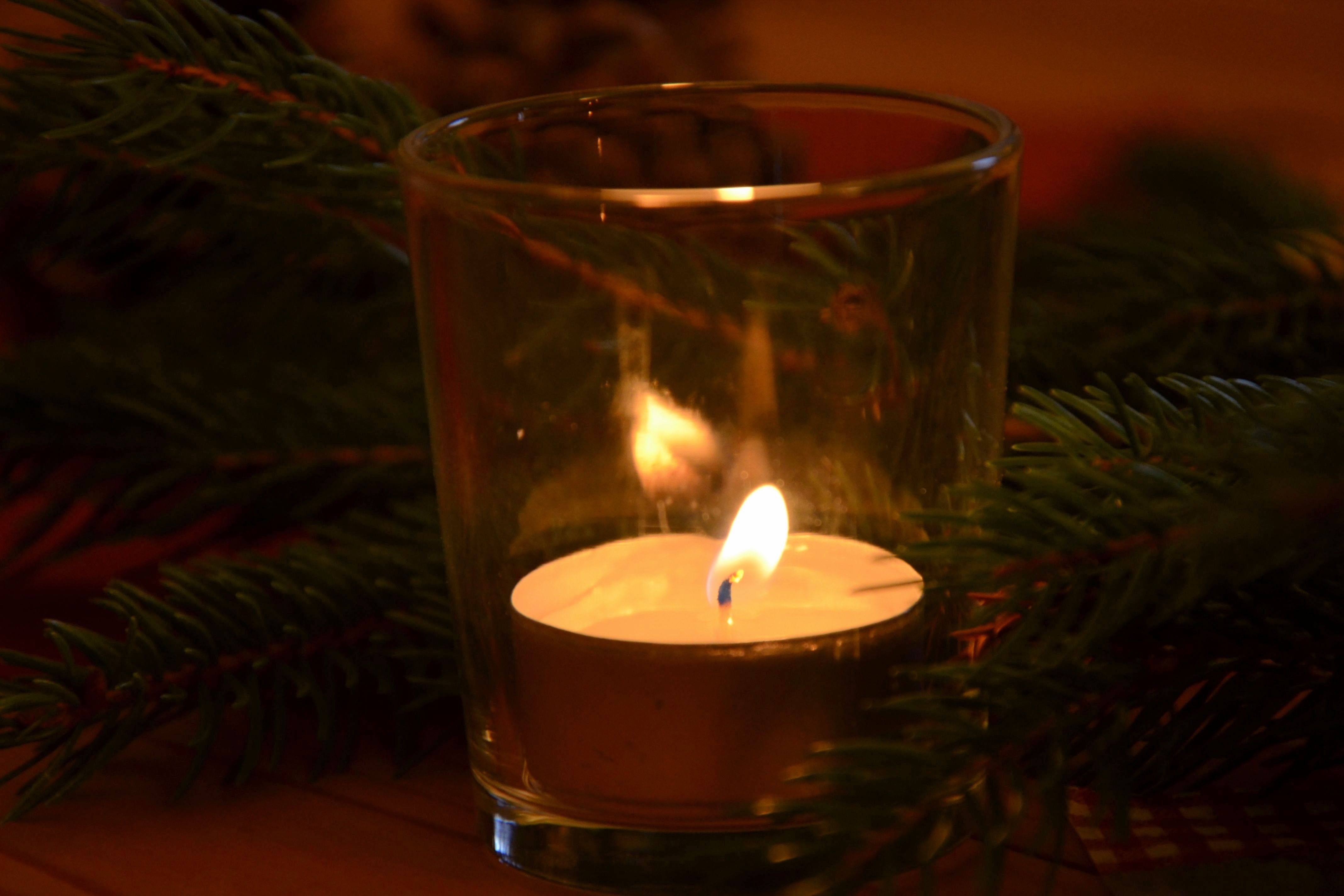 clear glass votive candle holder