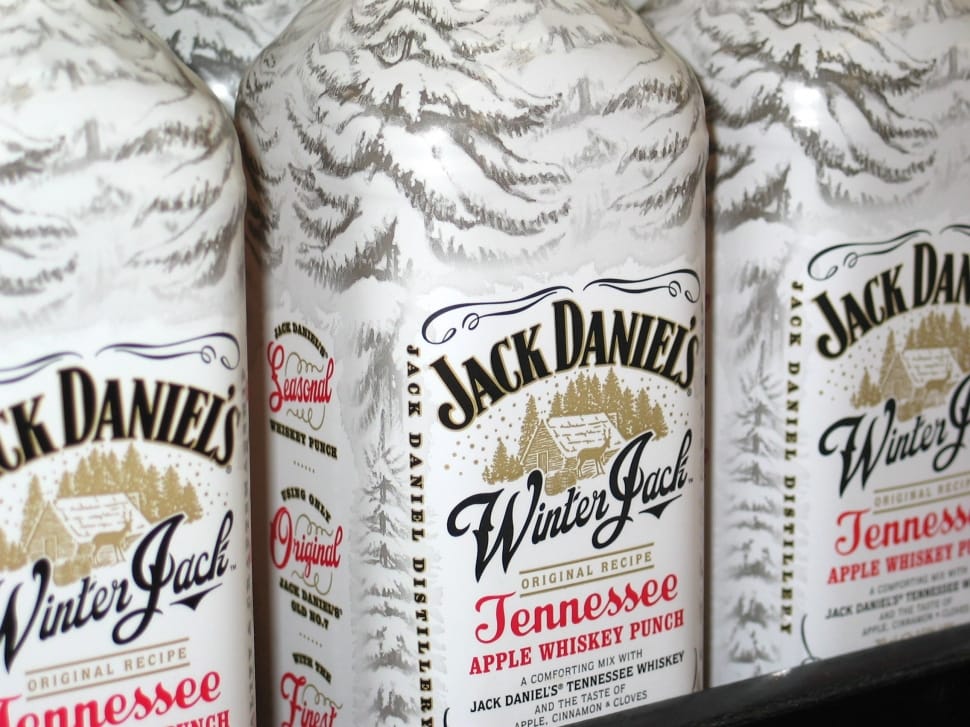 jack daniel's winter jack tennessee apple whiskey punch preview