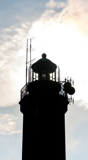 silhouette of lighthouse thumbnail