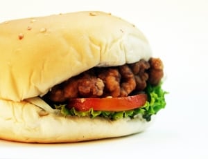 burger with tomato and lettuce thumbnail