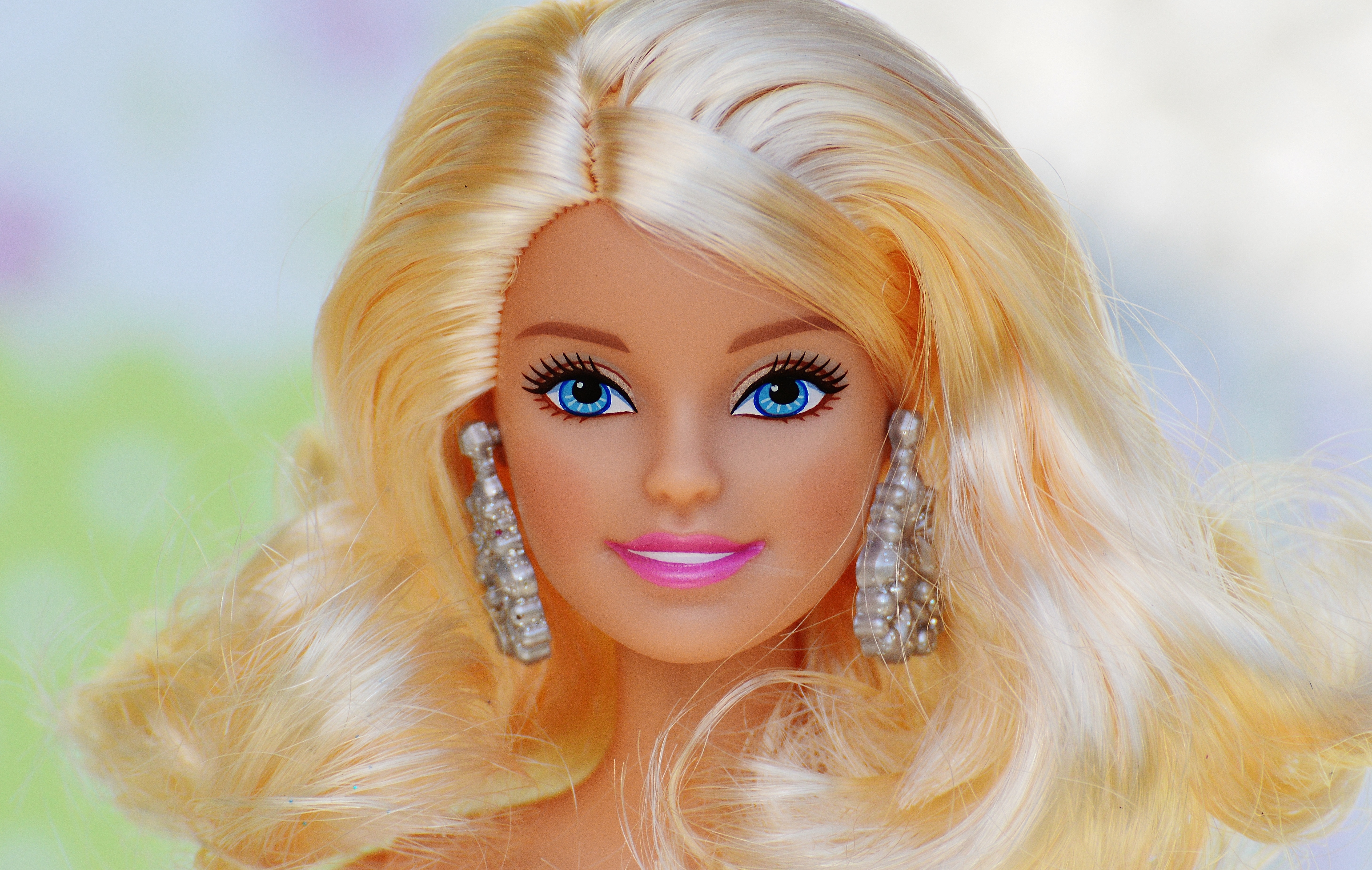 Blonde best sale barbie hair