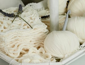 set of white yarn thumbnail