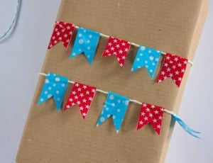red and blue stars party favors thumbnail