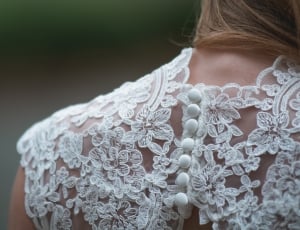 women's lace sleeveless top thumbnail