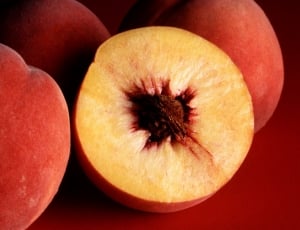 peach fruit thumbnail