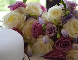 beige purple and pink bouquet of roses thumbnail