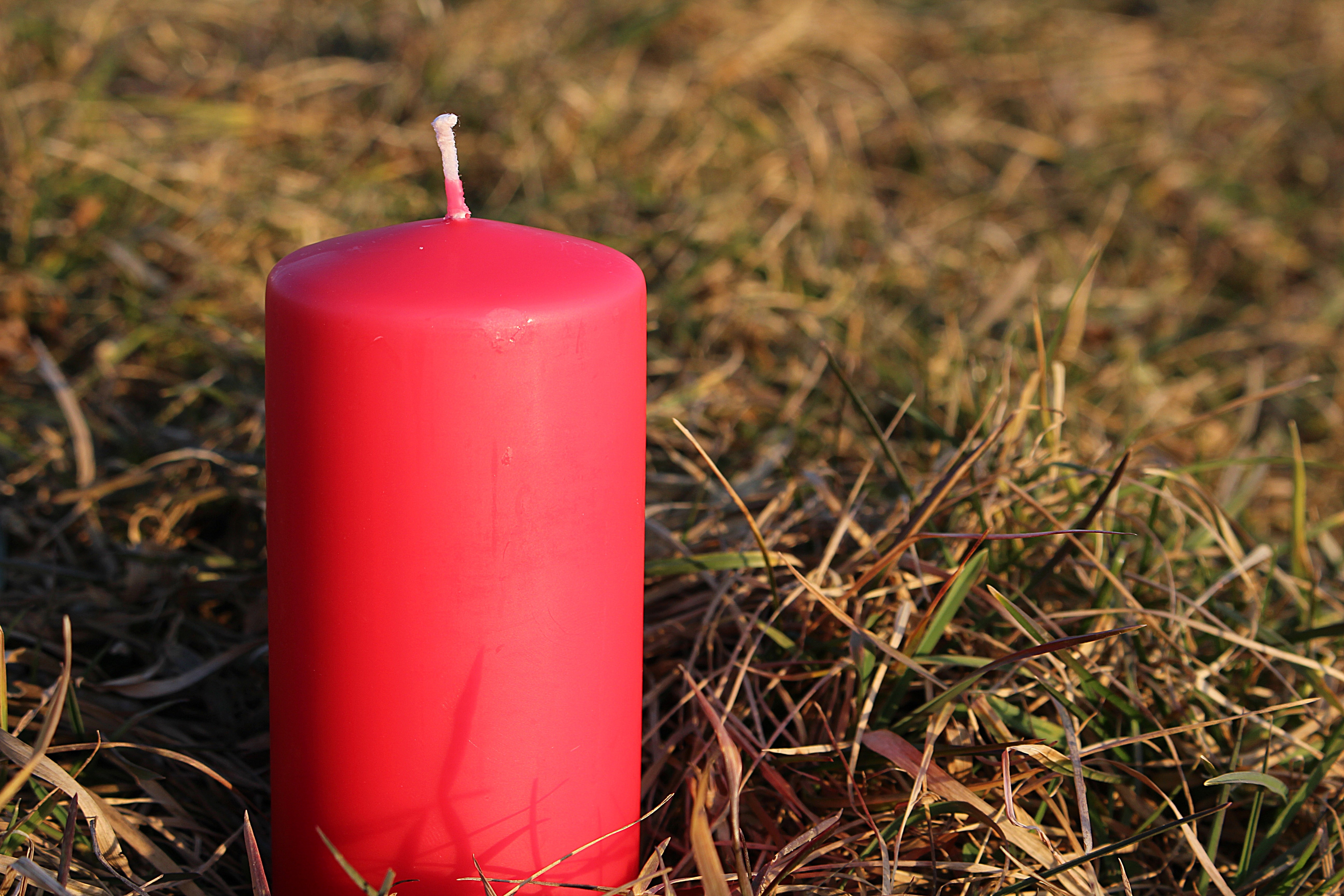 red pillar candle