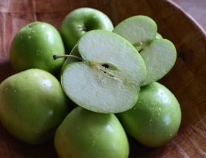 green apples thumbnail