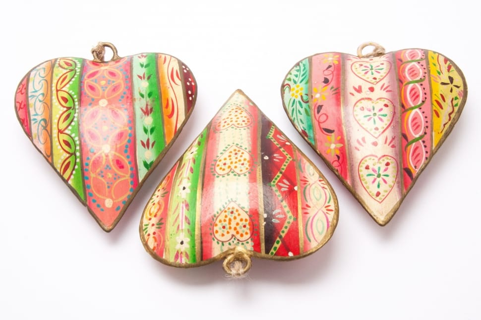 3 white red green floral heart pendants preview