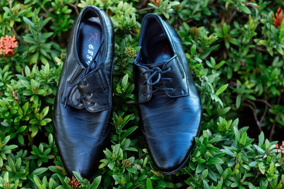 black leather dress shoes preview
