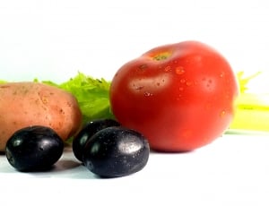 tomato black olive potato and celery thumbnail