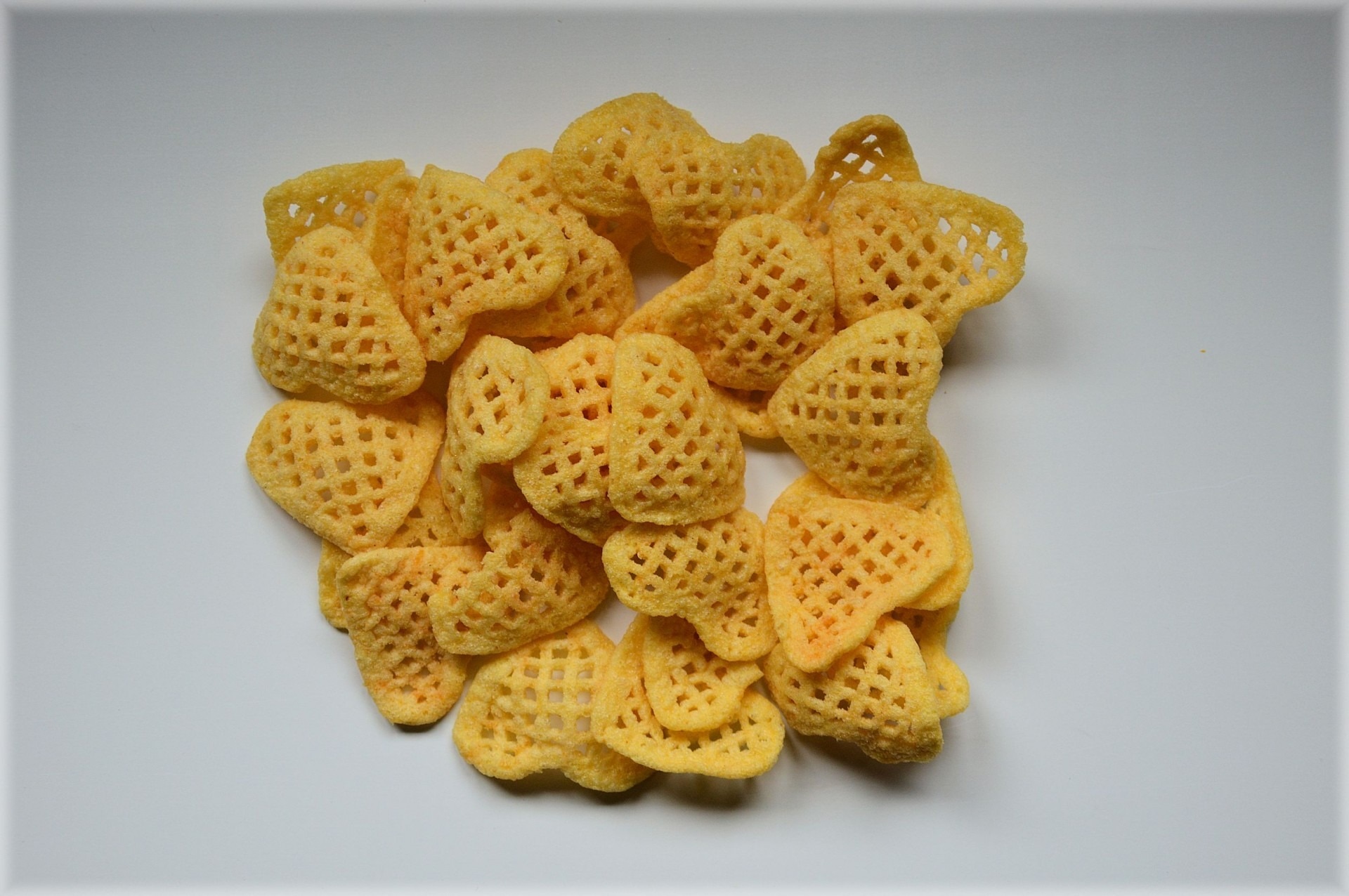 yellow heart chips