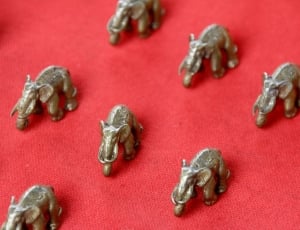 brass elephant figurines thumbnail