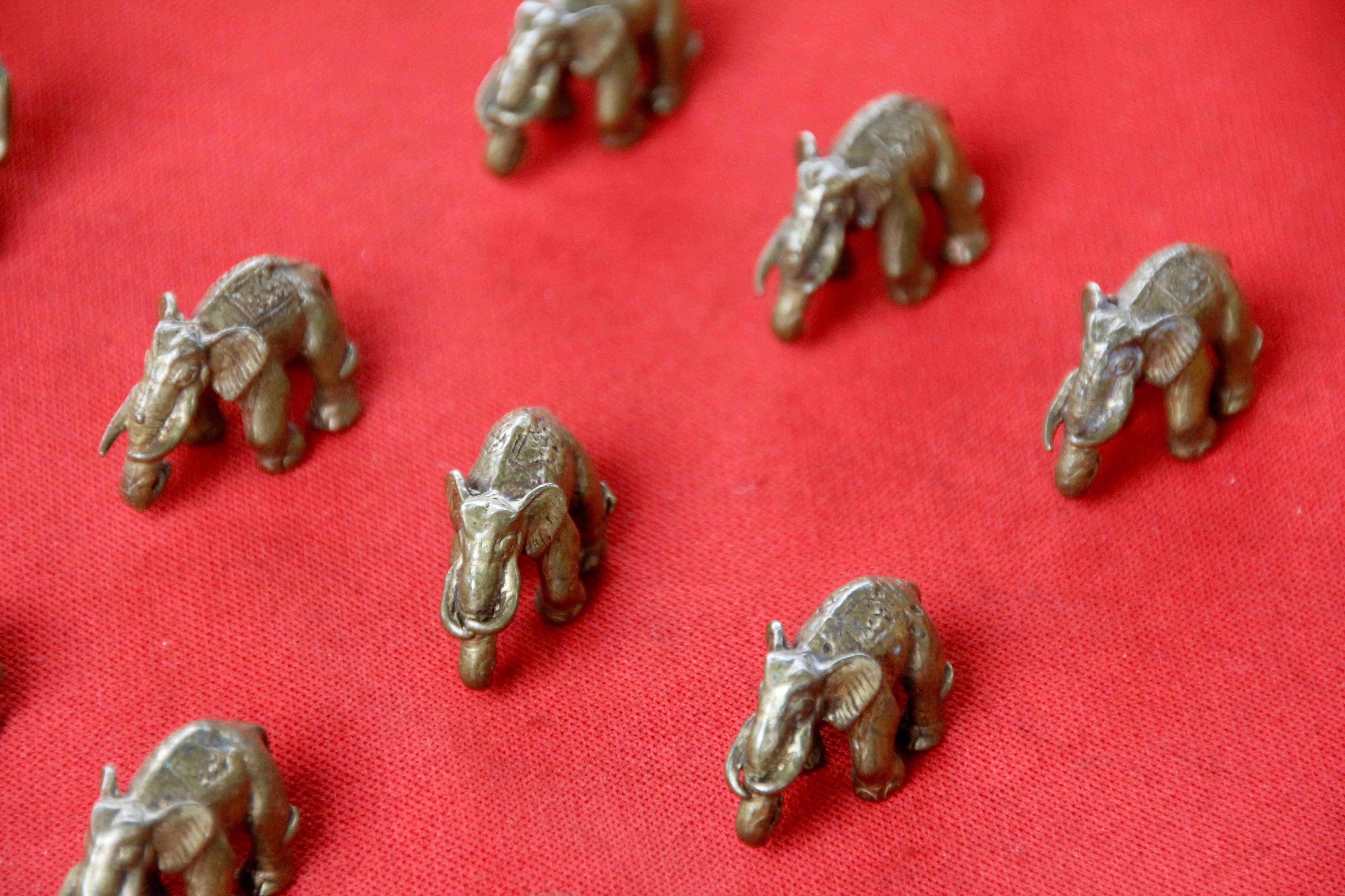 brass elephant figurines
