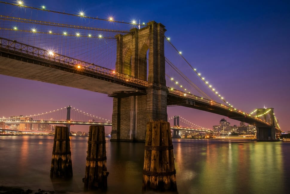 brooklyn bridge new york at night preview