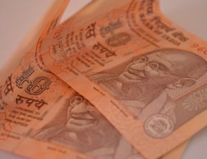 10 indian rupee banknote thumbnail