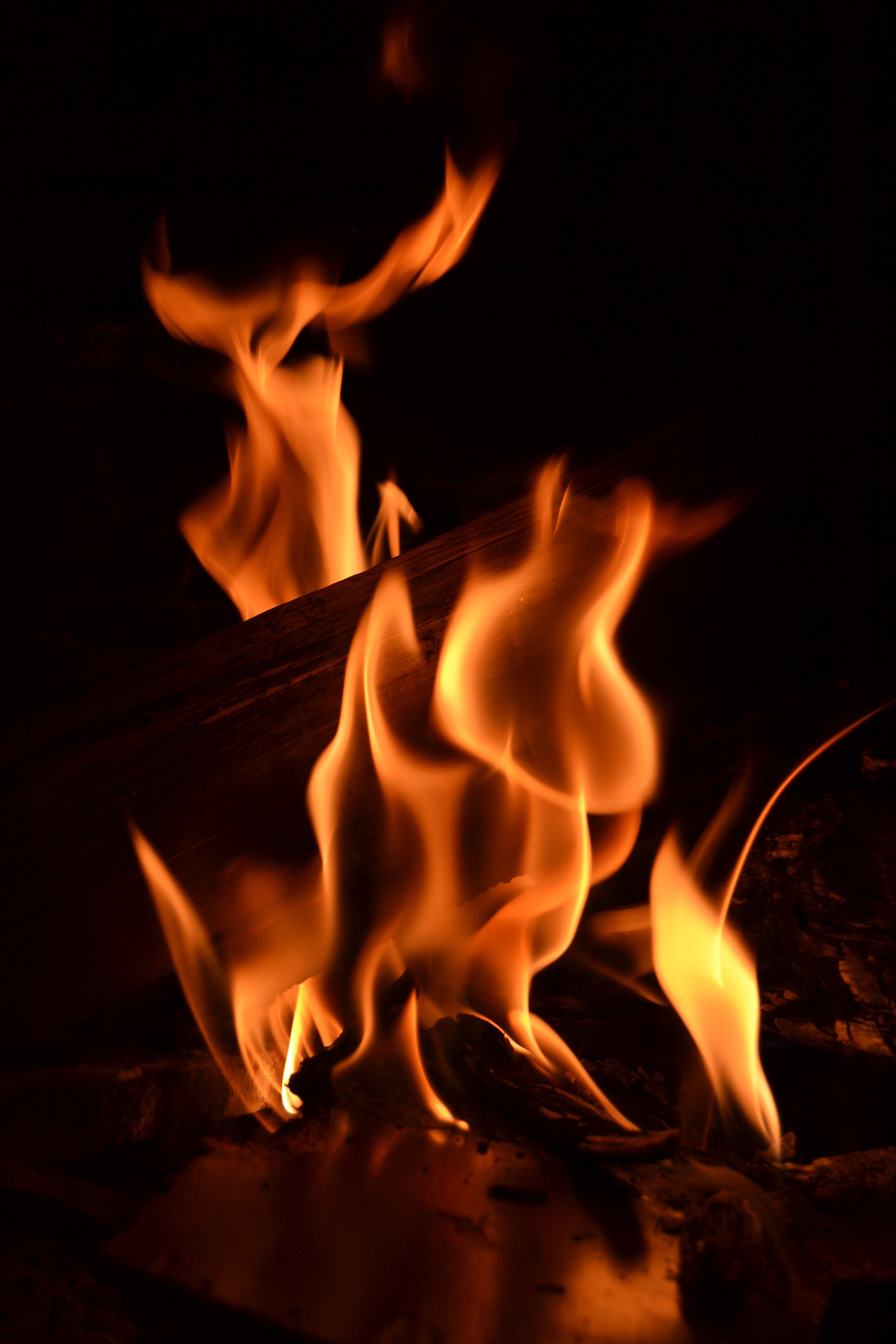 640x1136-wallpaper-forms-silhouettes-nature-fire-of-fire-natural-phenomenon-flame-peakpx