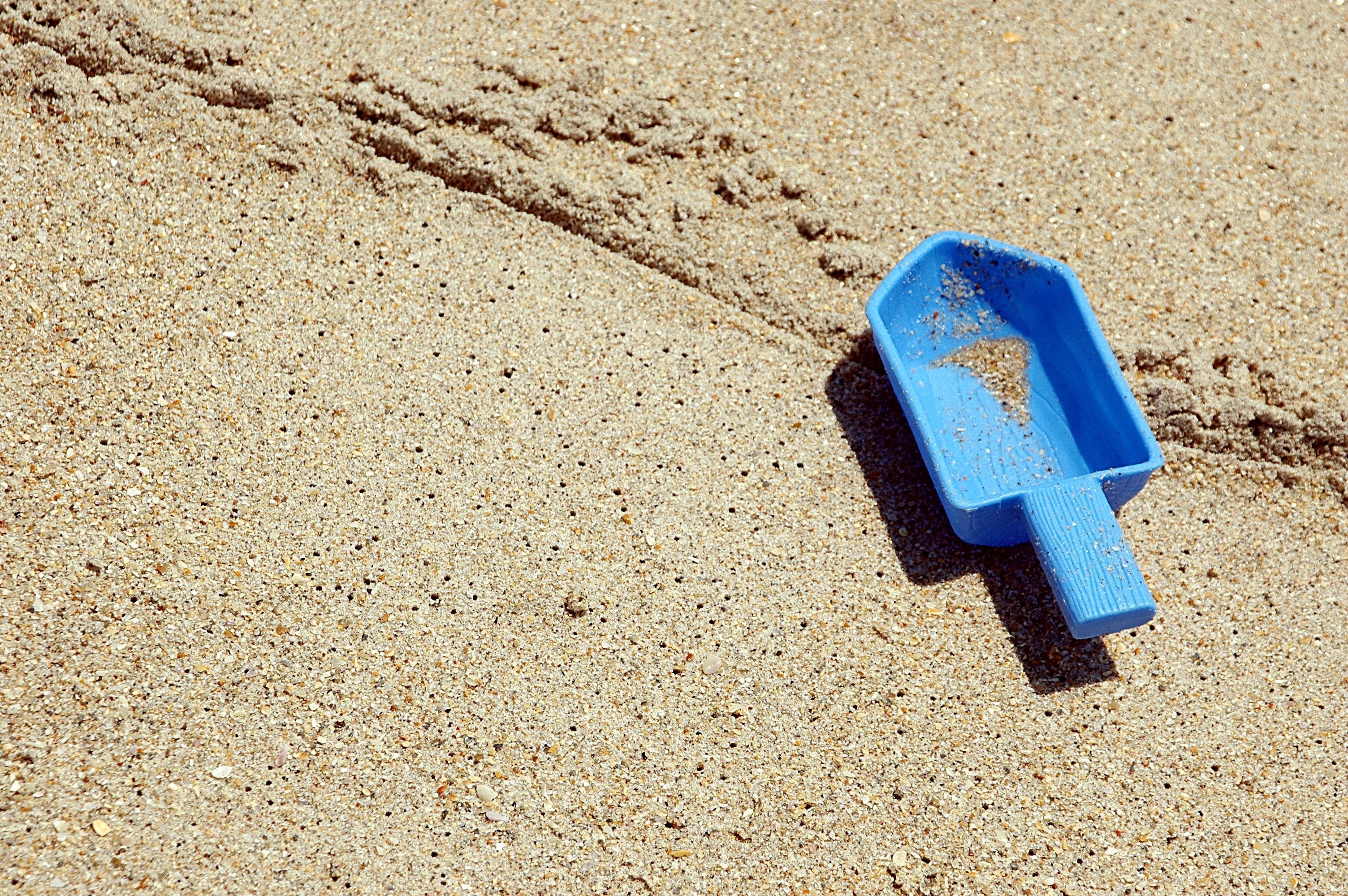 blue plastic sand shovel toy