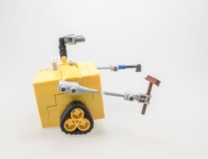 yellow cleaning robot toy thumbnail