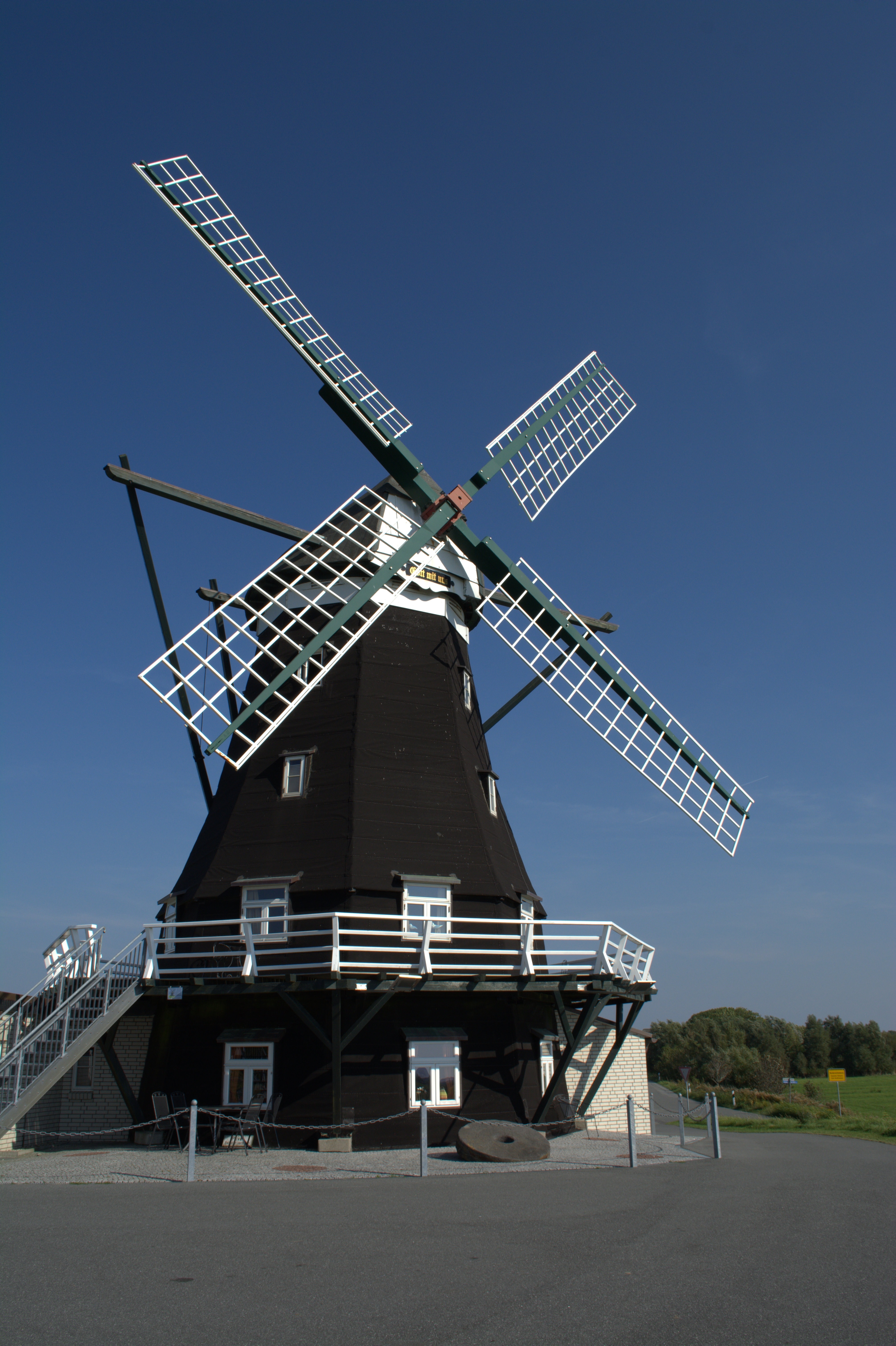 black green and white windmill