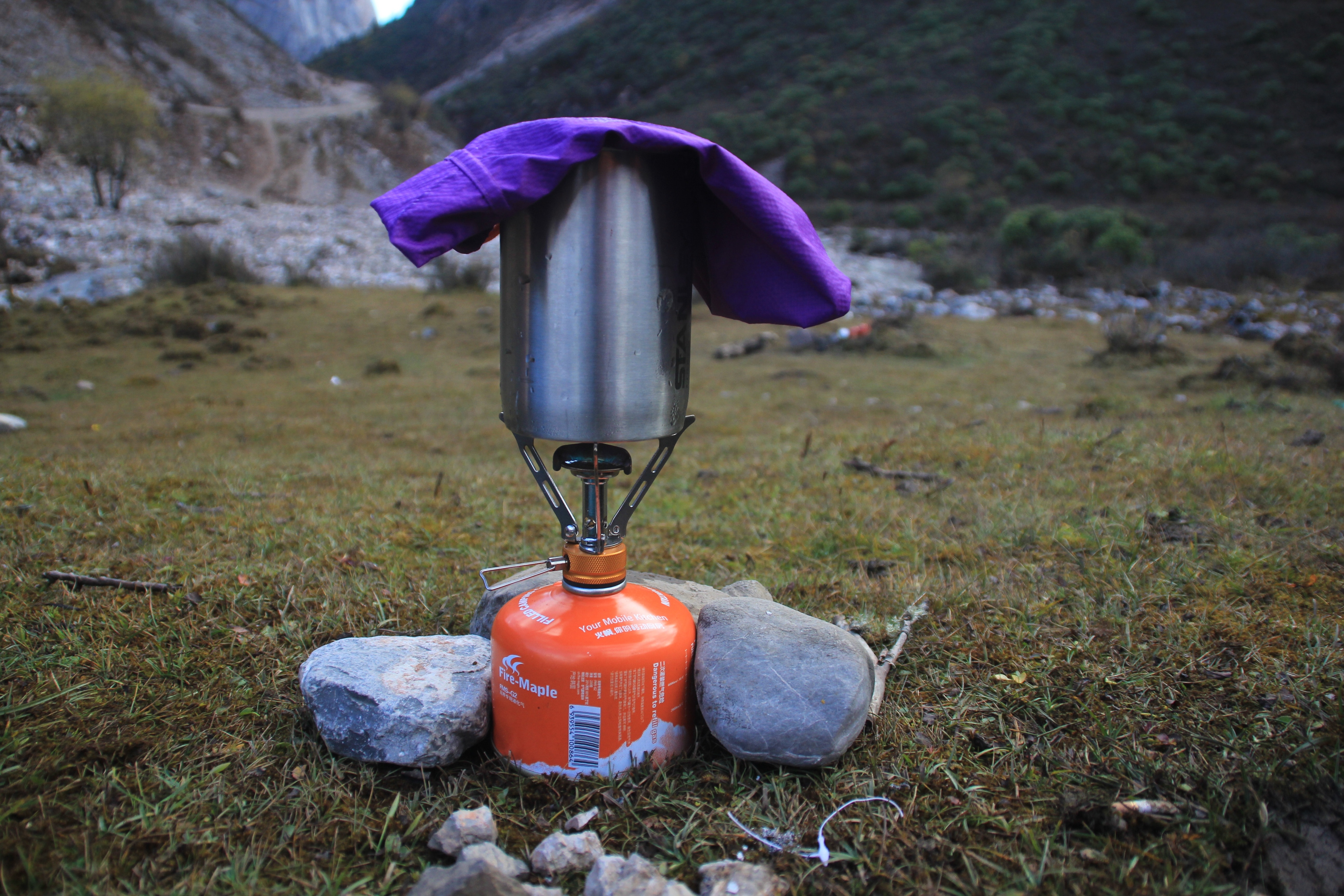 orange and gray portable gas range stove