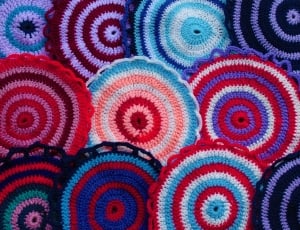 crochet trivet lot thumbnail
