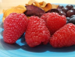 raspberries and blue berries thumbnail