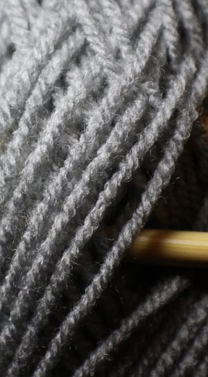 gray yarn thumbnail
