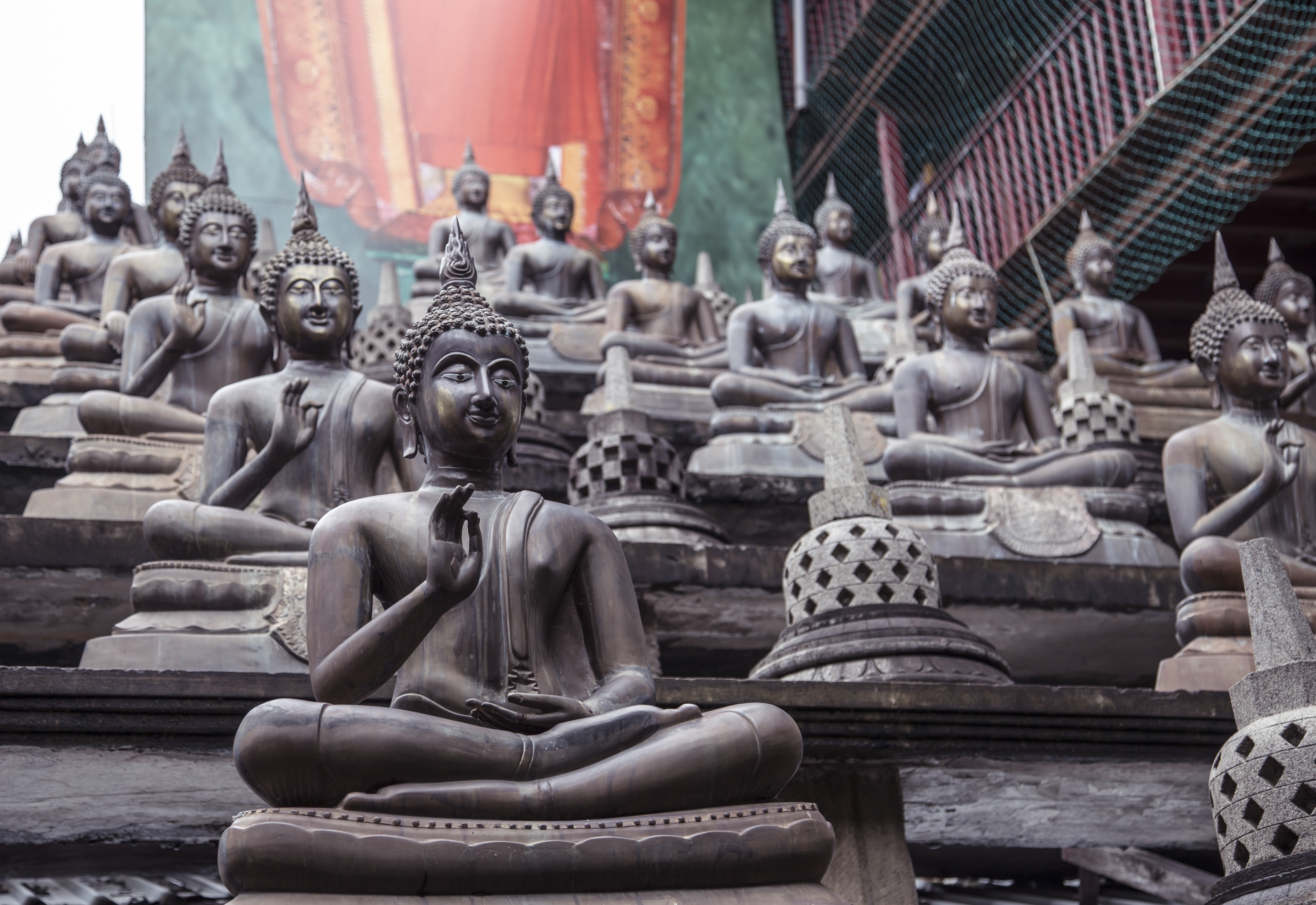 sitting buddha statuette