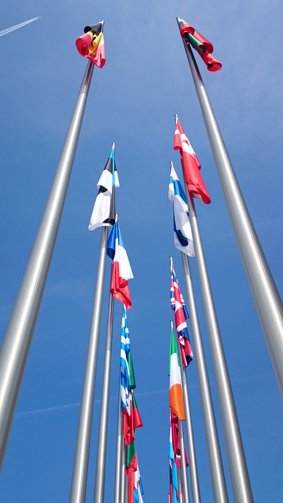 country flags on poles preview