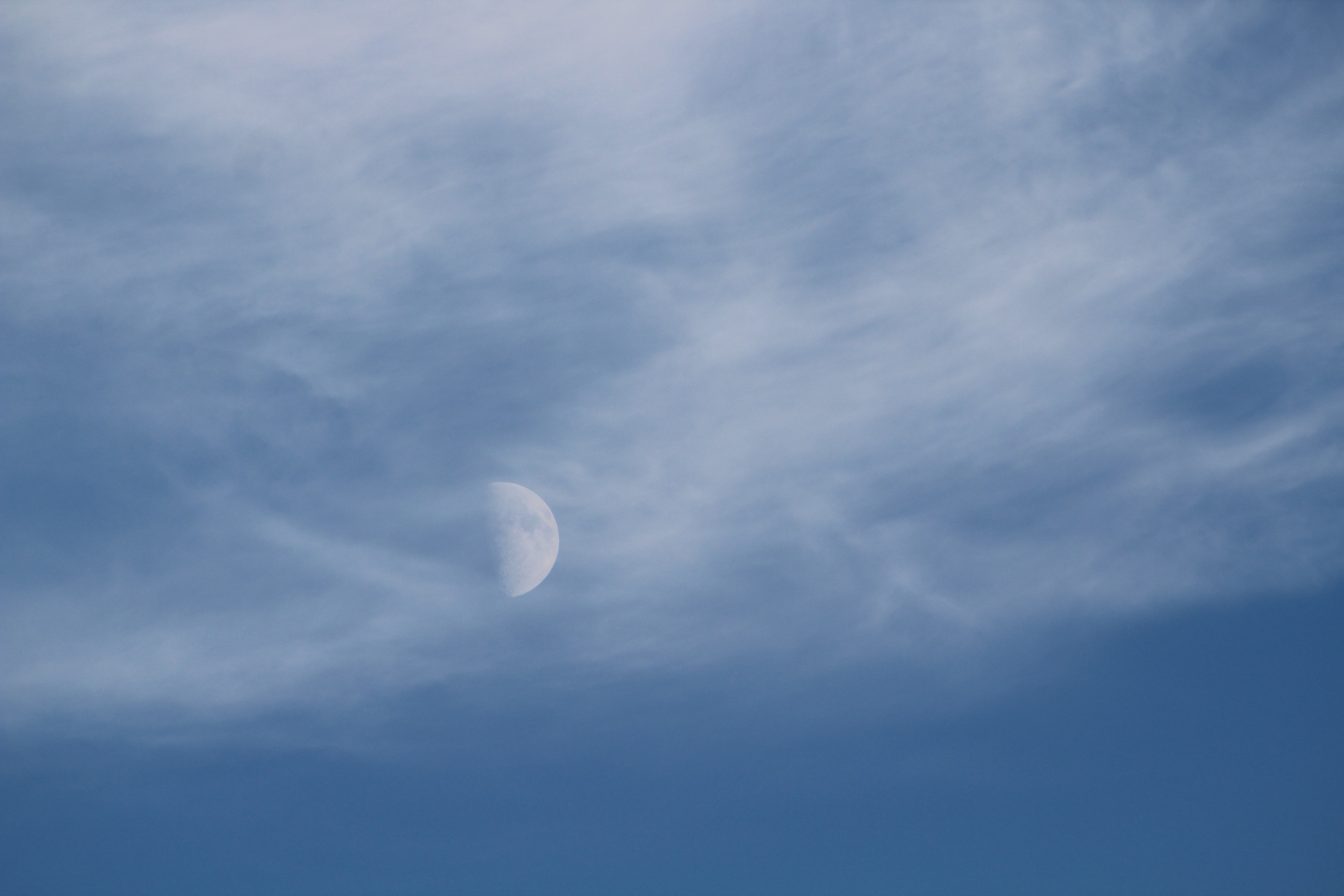 moon during daytime