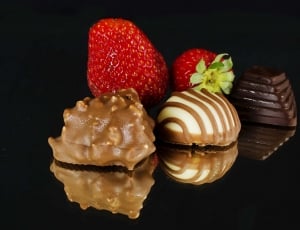 3 assorted chocolates thumbnail
