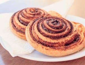 2 brown round breads thumbnail