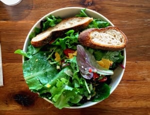 bread lettuce and chips salad thumbnail