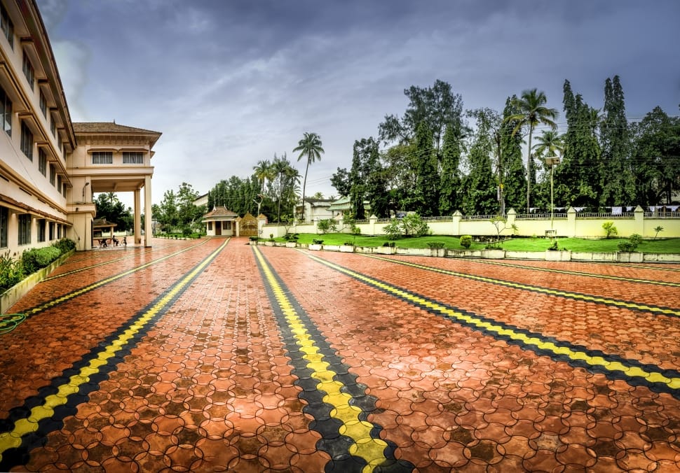 Maliankara, Institution, Foreground, cloud - sky, tree preview