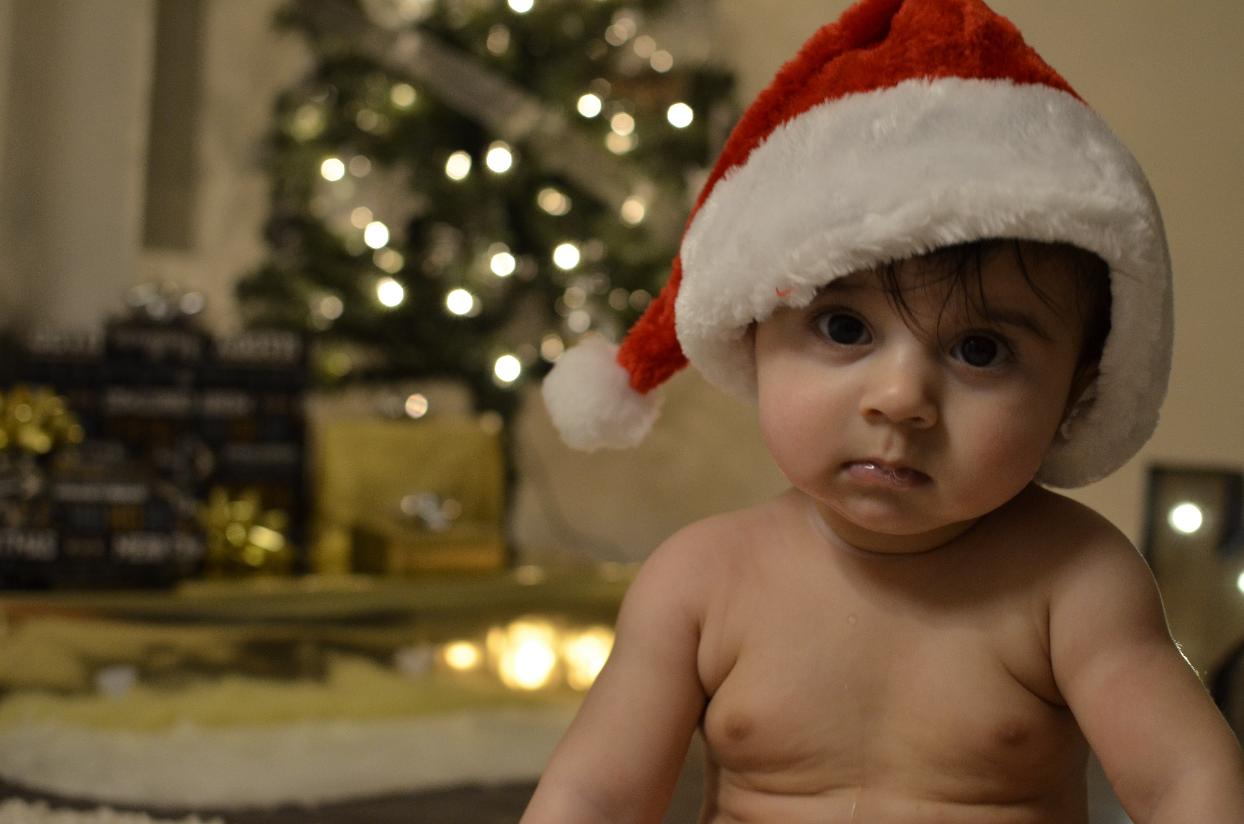 baby's red white santa hat