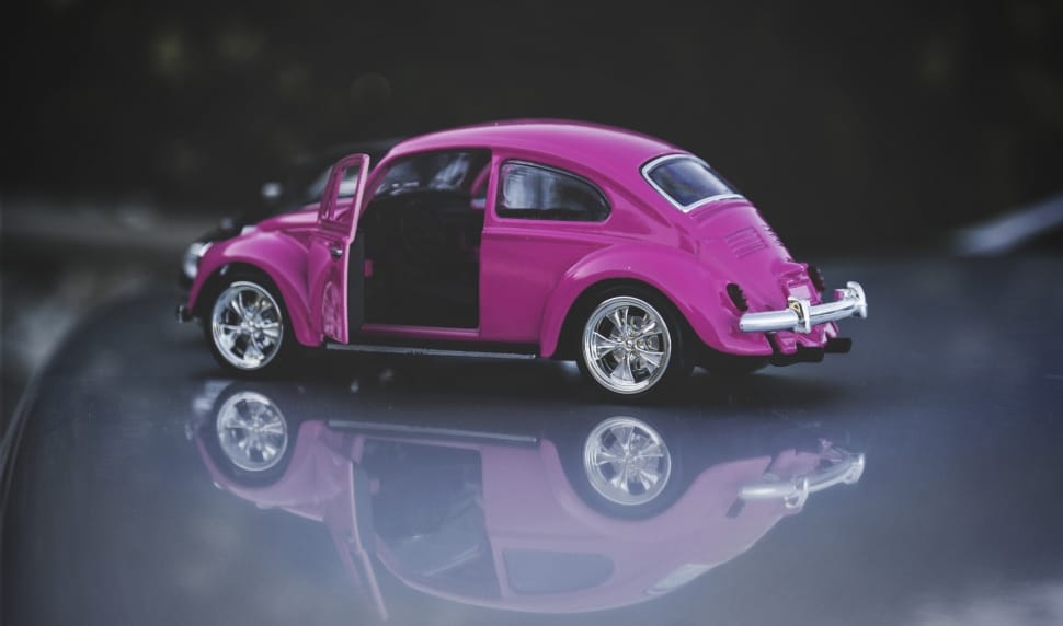 pink volkswagen beetle scale model preview