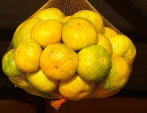 yellow round fruit thumbnail